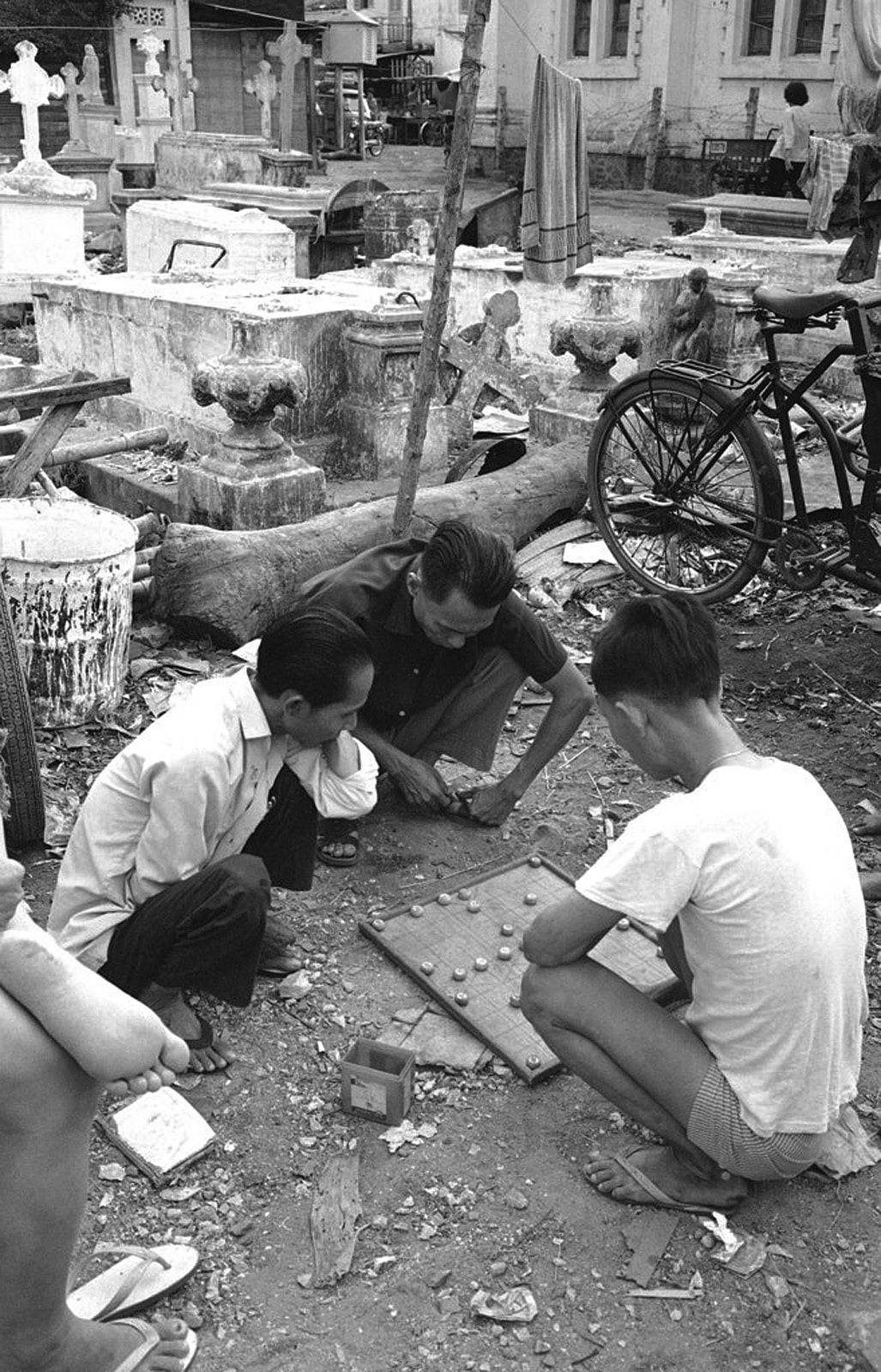 Hơn 50 năm tình bạn trong khu anh chị khét tiếng ở Sài Gòn - 6 Hơn 50 năm tình bạn trong khu anh chị khét tiếng ở Sài Gòn - 6