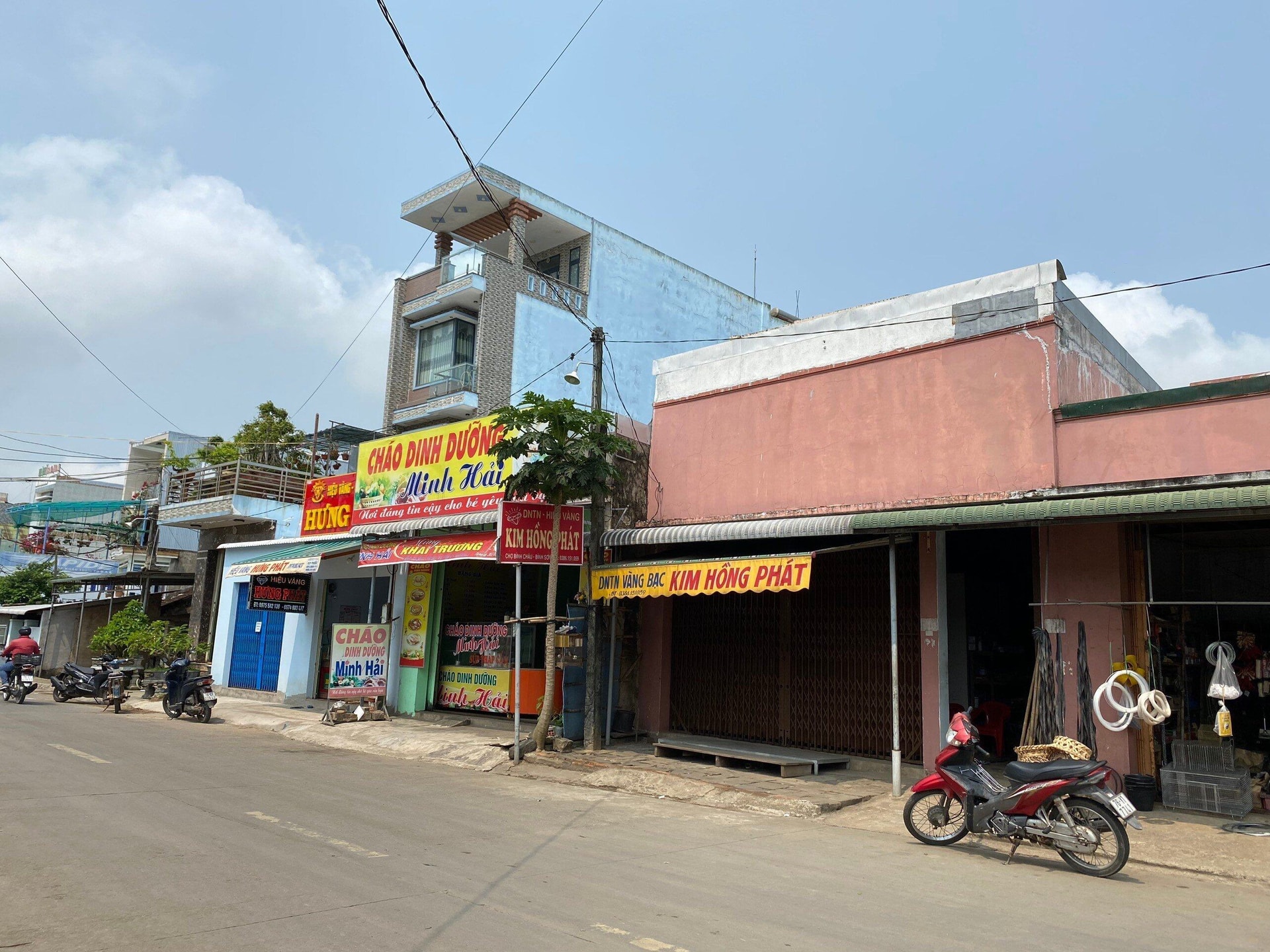 Hơn 250 người tố vợ chồng chủ tiệm vàng mất tích cùng khoản nợ gần 100 tỷ đồng