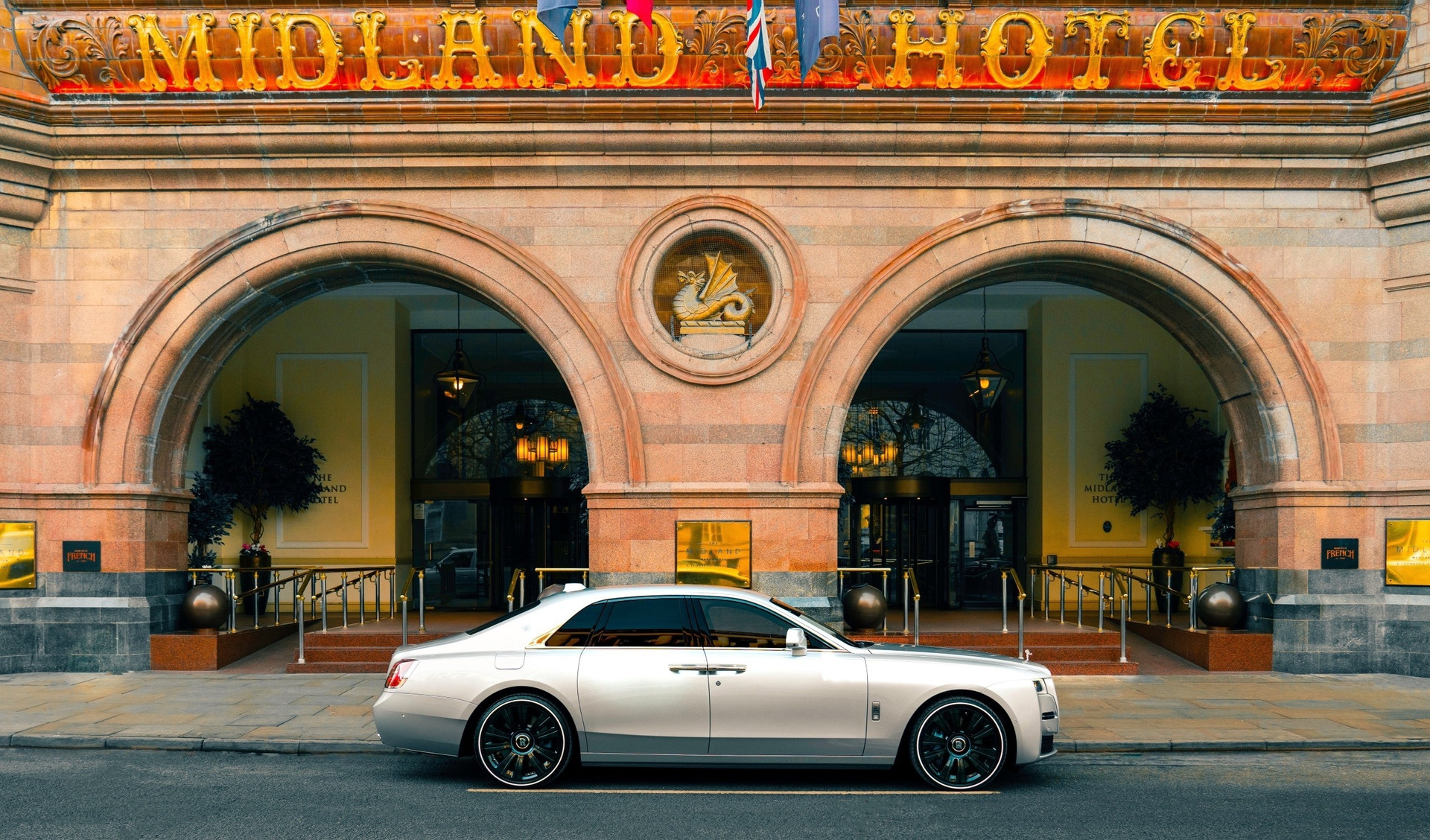 Rolls-Royce Ghost,  Manchester Ghost anh 1