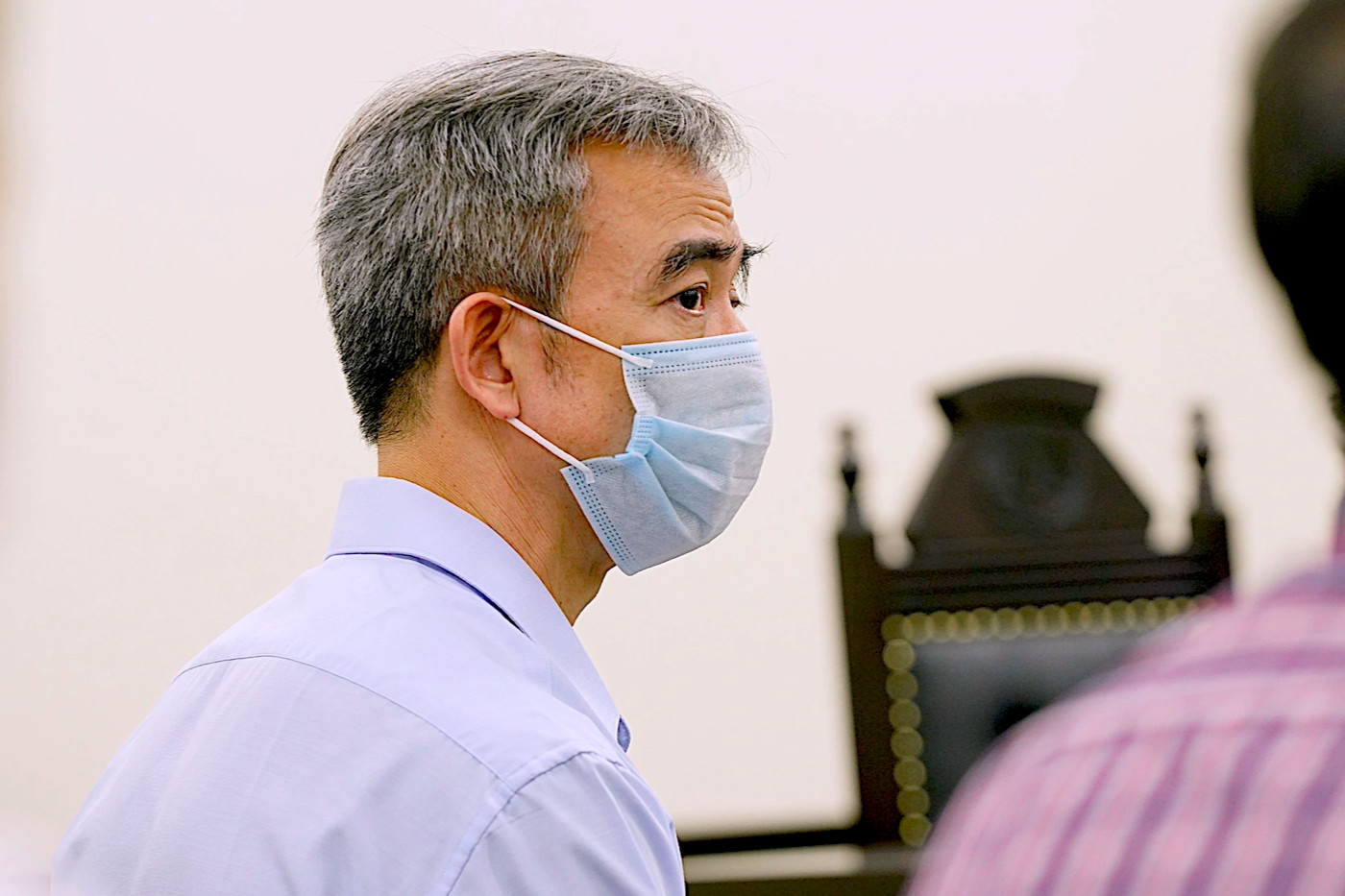 Ông Nguyễn Quang Tuấn nói bị bệnh tim, xin giảm hình phạt cho bị cáo khác - 1