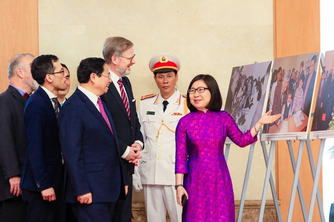 Cận cảnh lễ đón Thủ tướng Cộng hòa Czech thăm chính thức Việt Nam - Ảnh 9.