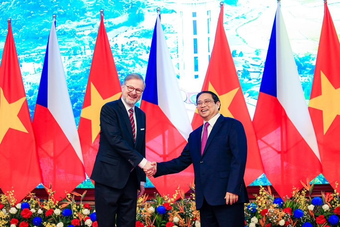 Cận cảnh lễ đón Thủ tướng Cộng hòa Czech thăm chính thức Việt Nam - Ảnh 10.