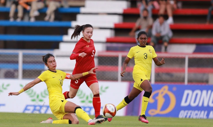 Video bóng đá ĐT nữ Việt Nam - Malaysia: Đẳng cấp chênh lệch, ra quân rực rỡ (SEA Games 32) - 4