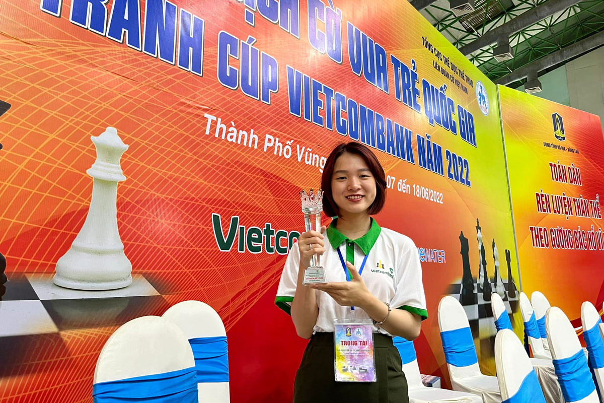 Chân dung nữ trọng tài cờ ốc xinh đẹp của Việt Nam tại SEA Games 32 - Ảnh 12.