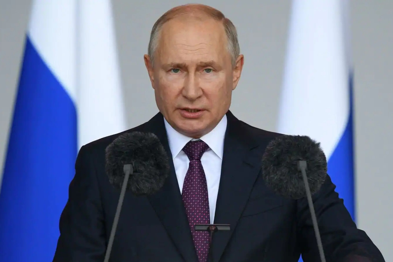 Đài Nga bị chiếm sóng, phát thông điệp giả mạo Tổng thống Putin - 1