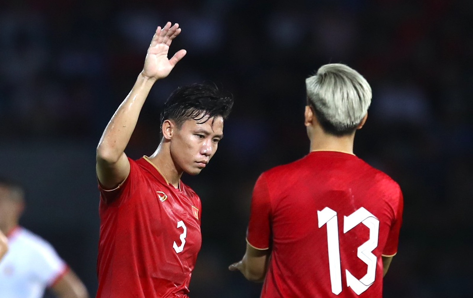 Đội tuyển Việt Nam thắng nhọc nhằn Hong Kong  - 1