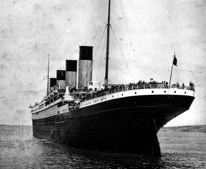 Nằm dưới đáy đại dương 111 năm, vì sao xác tàu Titanic không được trục vớt? - 1