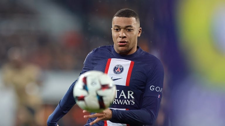 Mbappe ngoai le duy nhat anh 1