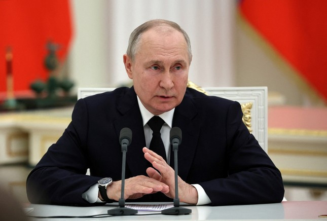 Tổng thống Nga Putin tiết lộ số tiền lương trả cho chiến binh Wagner ảnh 1