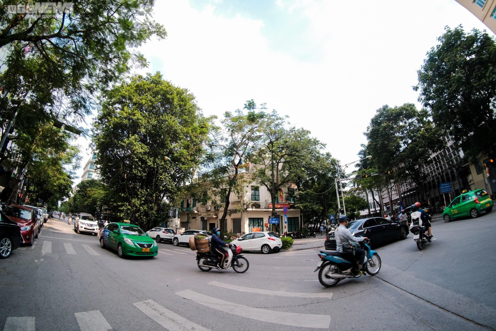 Mục sở thị tuyến phố sắp được Hà Nội thiết kế đô thị riêng - 6