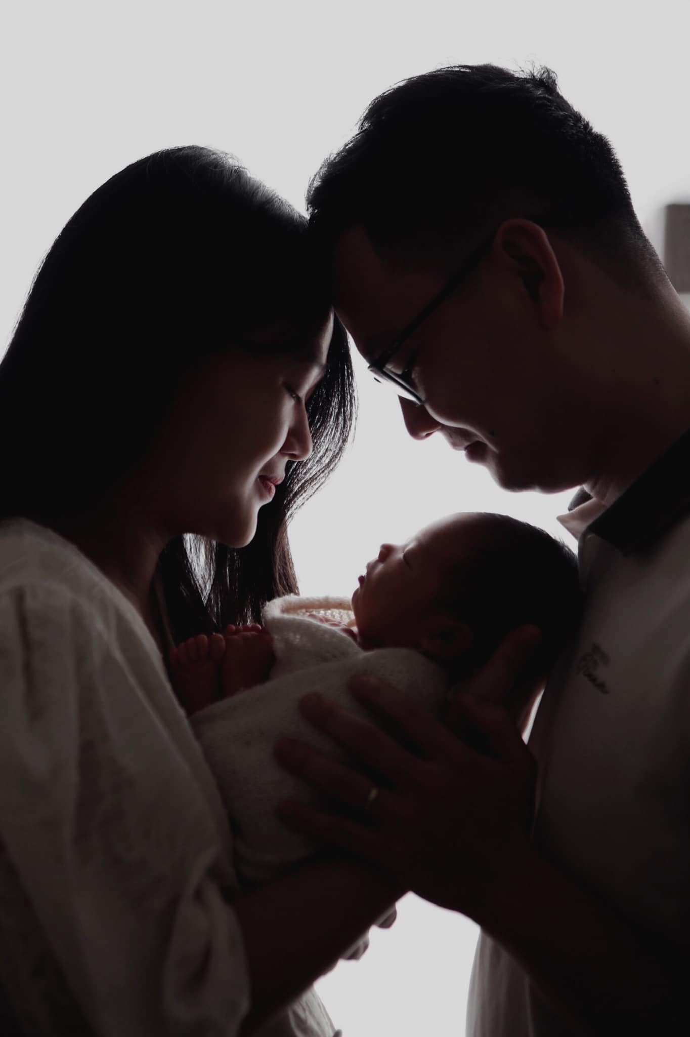 Tranh cãi cha mẹ Việt chi trăm triệu đặt tên để con sung sướng, giàu sang - 1