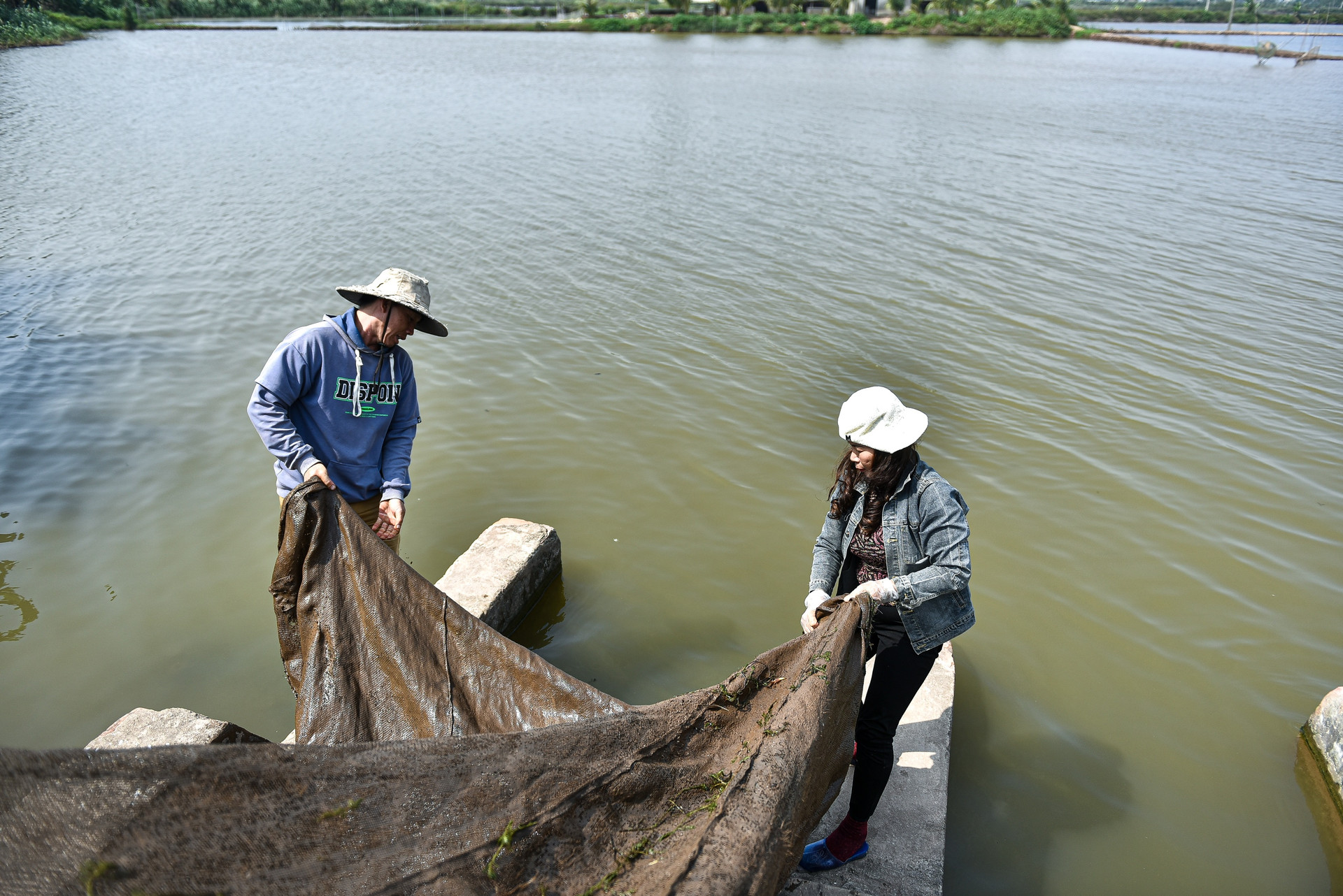 Cuộc sống hiện tại của triệu phú nông dân Đoàn Văn Vươn - 7