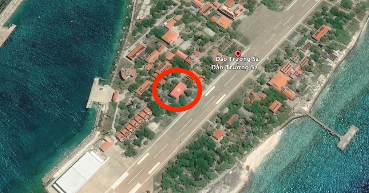 Google Maps làm mờ quốc kỳ Việt Nam tại Trường Sa khiến cộng đồng phẫn nộ