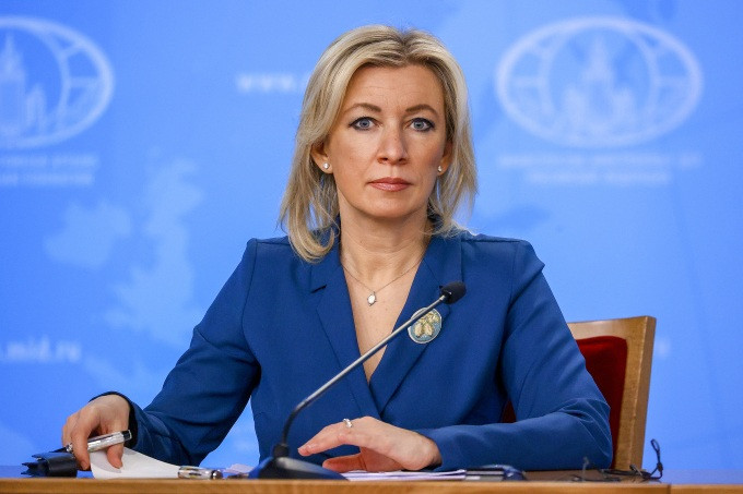 Nga dọa đáp trả việc Mỹ cấp bom chùm cho Ukraine - 1