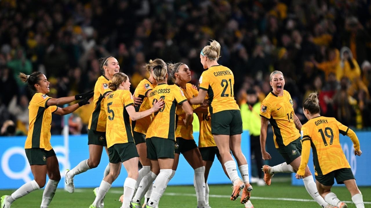 Australia chật vật đánh bại Ireland tại World Cup nữ 2023 - 4