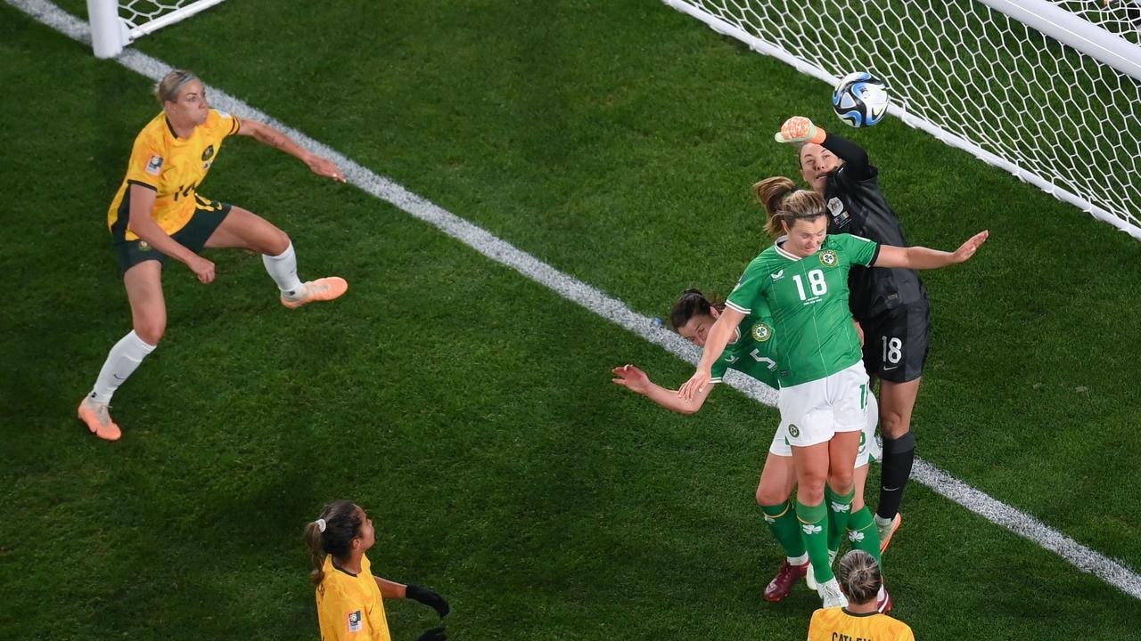 Australia chật vật đánh bại Ireland tại World Cup nữ 2023 - 3