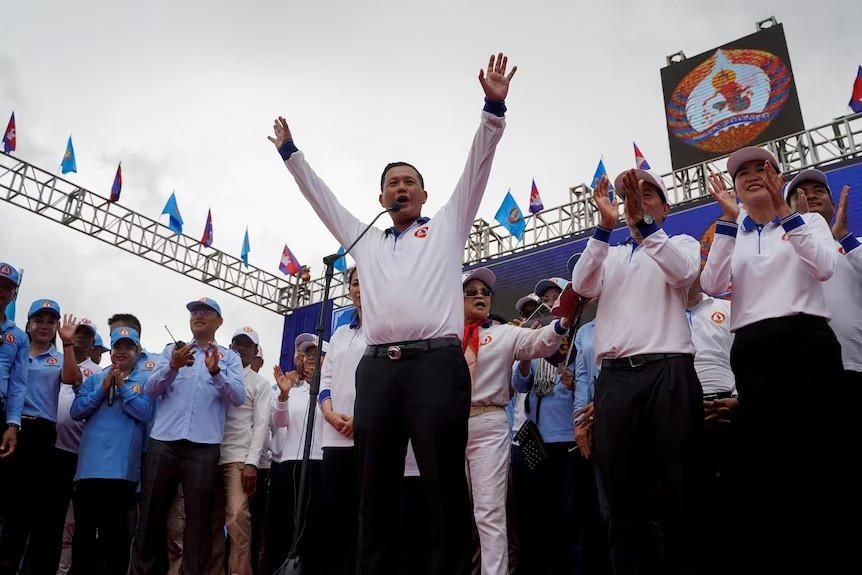 Chân dung Hun Manet, người có thể kế nhiệm ông Hun Sen sau bầu cử - 3