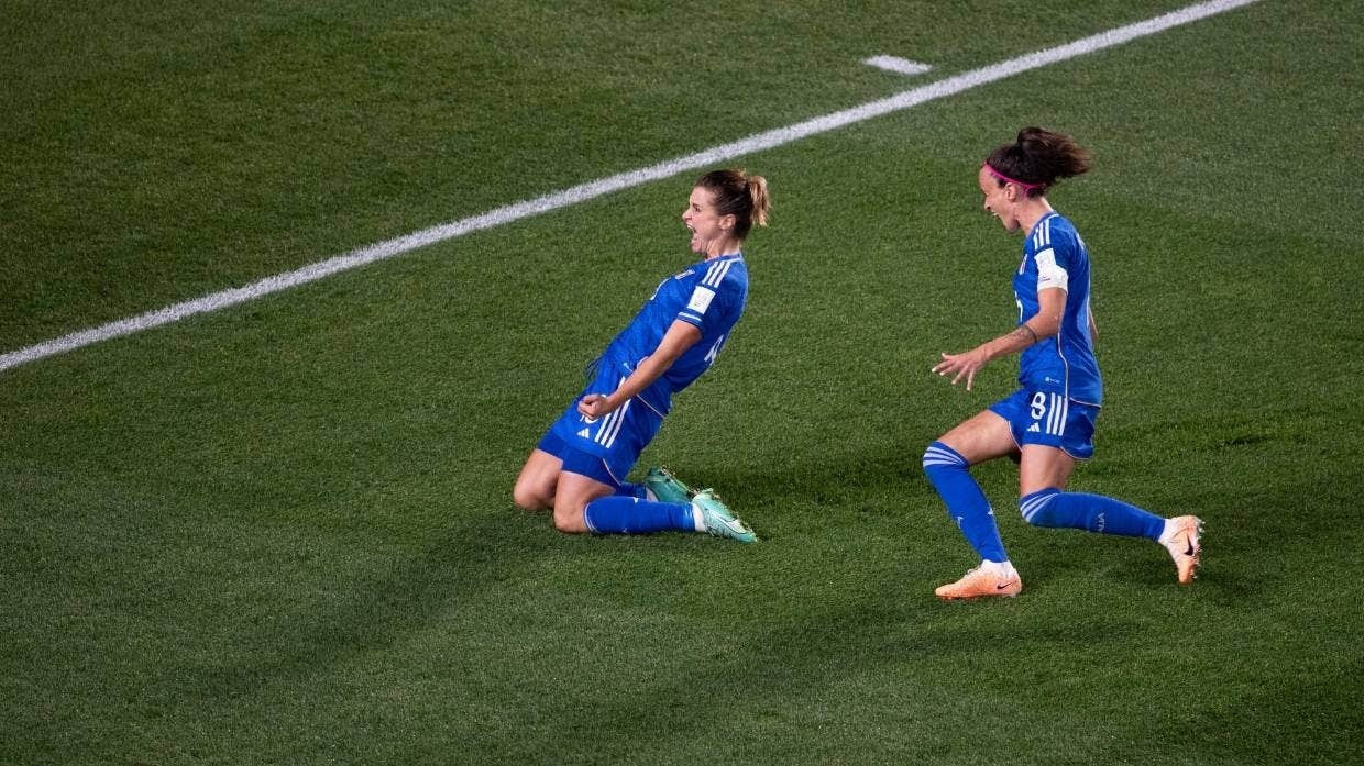 Tuyển nữ Italy nhọc nhằn đánh bại Argentina ở trận ra quân World Cup - 2