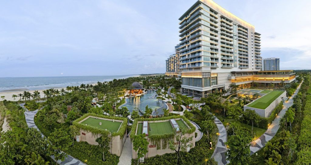Gia tộc giàu thứ 3 Hong Kong đã tiếp quản resort casino lớn nhất Việt Nam? - 1