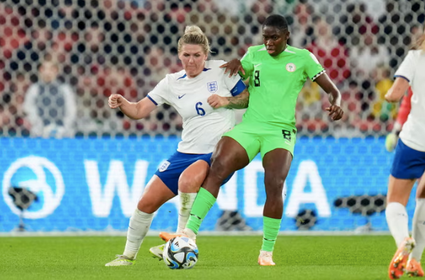 Chơi thiếu người, tuyển nữ Anh may mắn thoát hiểm tại World Cup 2023 - 1