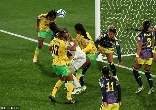Tuyển nữ Pháp và Colombia giành vé vào tứ kết World Cup - 5