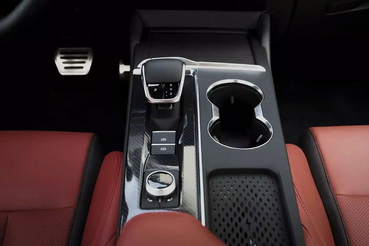 Ra mắt Omoda O5 GT nhái phong cách Lexus, dự kiến bán tại Việt Nam - 4