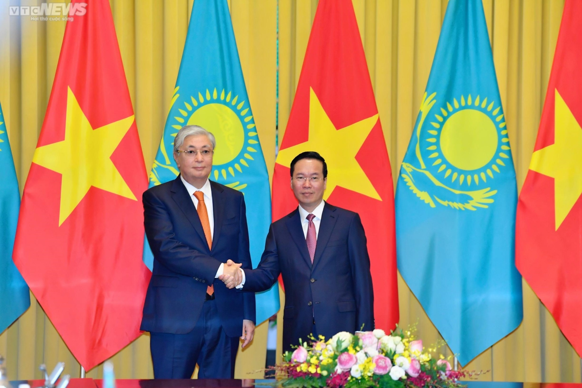 Toàn cảnh lễ đón Tổng thống Kazakhstan thăm chính thức Việt Nam - 4