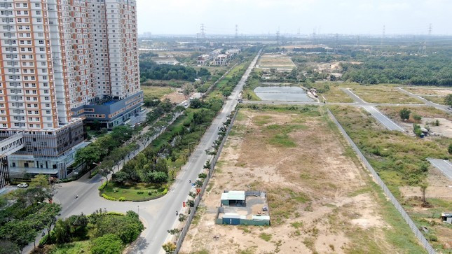 TPHCM: Chấn chỉnh, thúc đẩy các dự án dọc đường Nguyễn Hữu Thọ ảnh 3