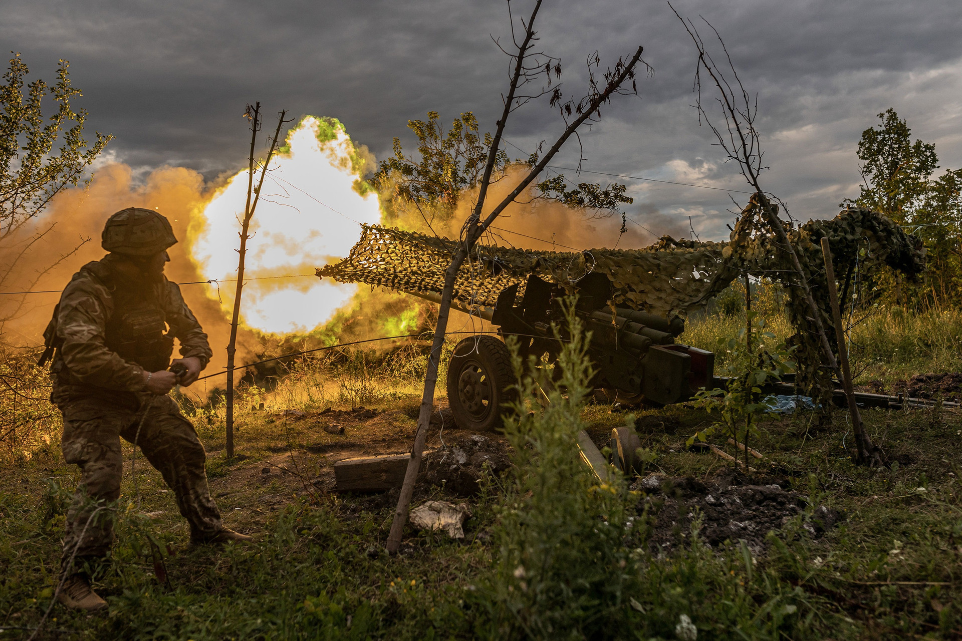 Ukraine phản công mạnh, cắm cờ ở vùng chiến lược giáp biên giới Nga - 1