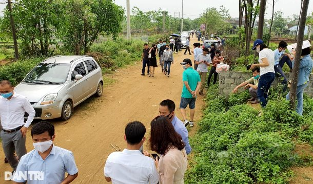 khach-hang-san-tien-nhung-kien-thuc-con-non-se-la-con-moi-cua-co-dat-bao-dan-tri.png