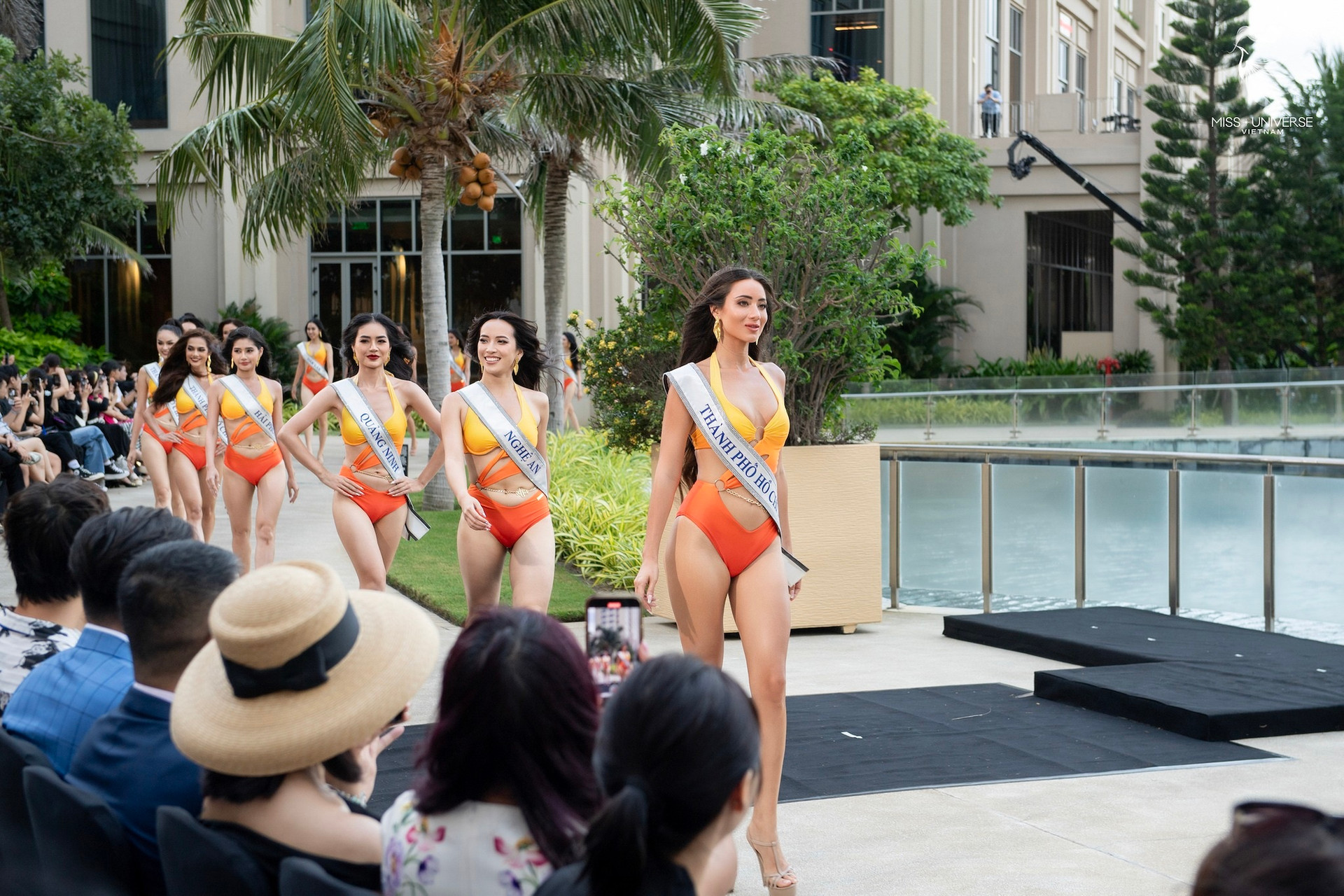 Người đẹp Hà Nội Bùi Quỳnh Hoa đăng quang Miss Universe Vietnam 2023 - 1