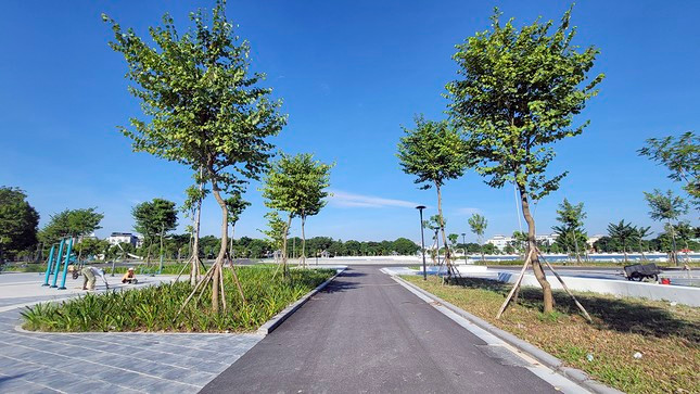 Mãn nhãn với công viên gần 100 tỷ sắp hoàn thiện chào mừng 20 năm thành lập quận Long Biên ảnh 13