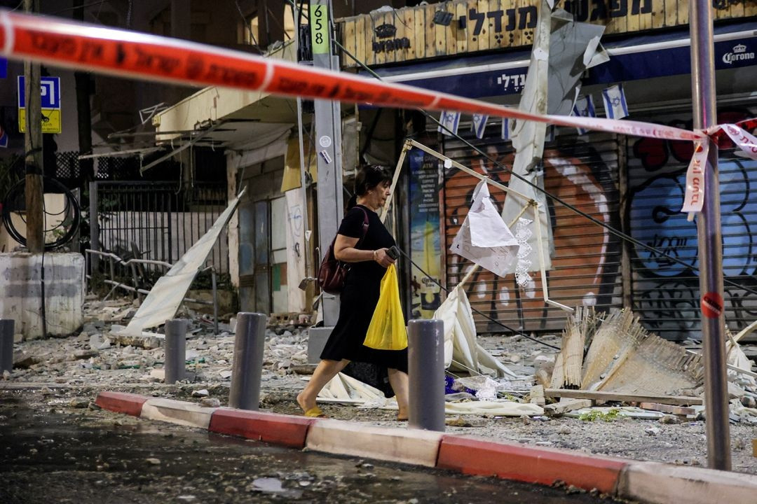 Cuộc sống đảo lộn của người Israel dưới mưa hỏa lực Hamas - 10