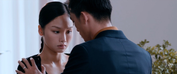 Phim “Chiếm đoạt” có Miu Lê tung trailer tràn cảnh nóng - Ảnh 2.