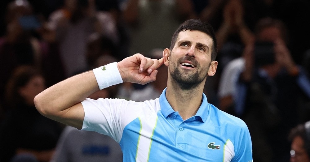 Thắng nghẹt thở Rublev, Djokovic vào chung kết Paris Masters 2023