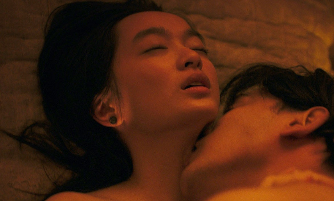 Phim Việt năm nay ồ ạt cảnh nóng: Phản cảm, thiếu chiều sâu ảnh 2