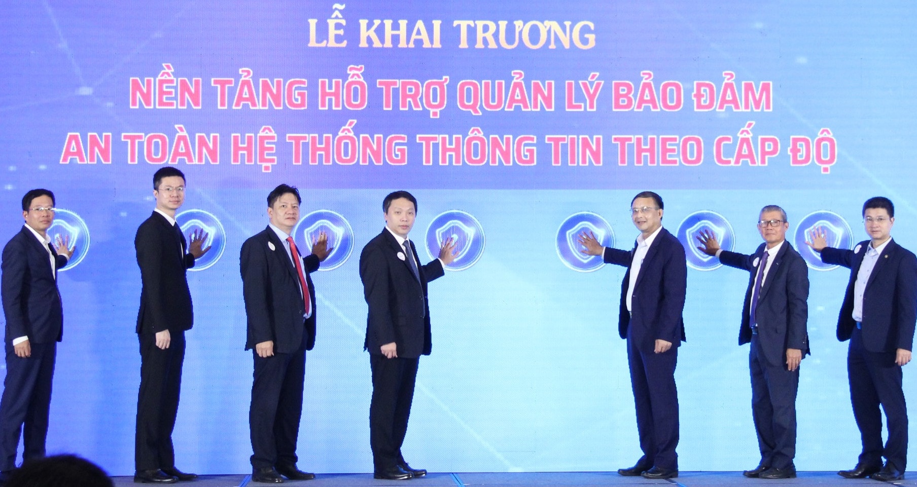 Bộ TT&TT ra mắt nền tảng quản lý đảm bảo an toàn thông tin theo cấp độ