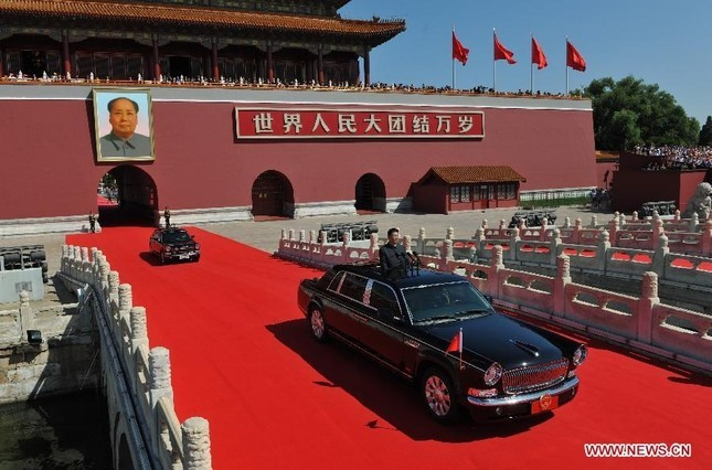 Bên trong dòng siêu xe Trung Quốc dành cho nguyên thủ quốc gia ảnh 9