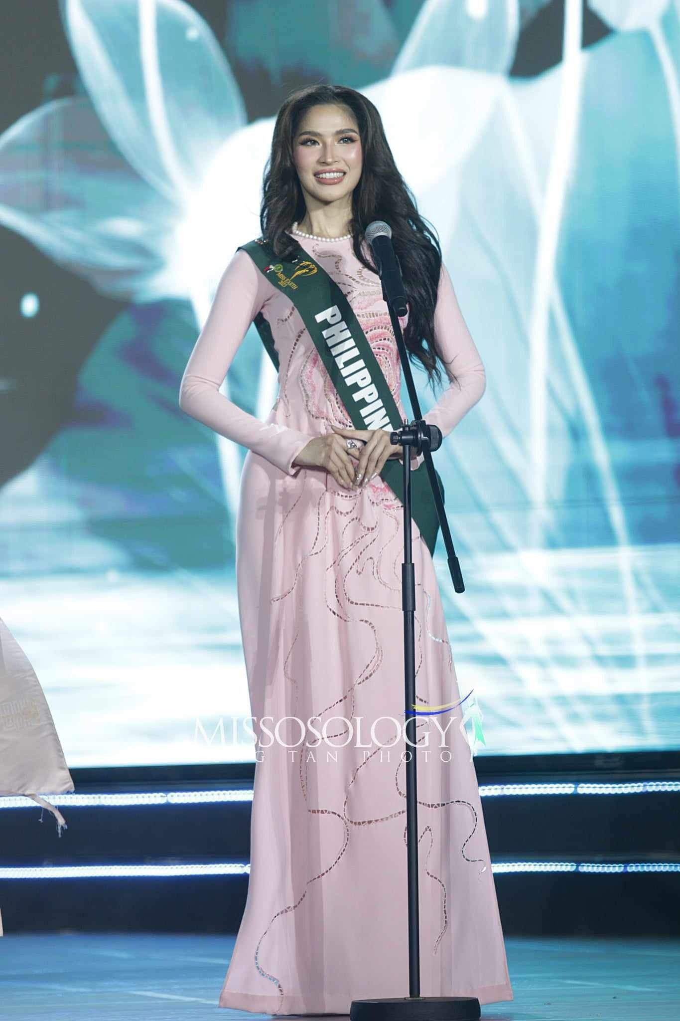 Hoa hậu Trái đất 2023: Người đẹp Albania đăng quang, Việt Nam giành Á hậu - 7