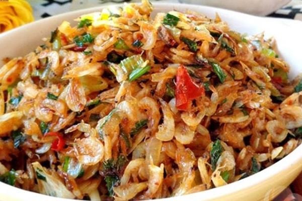 Loại hải sản rẻ tiền nhưng cực giàu canxi, mùa đông nên ăn thường xuyên để phòng bệnh xương khớp