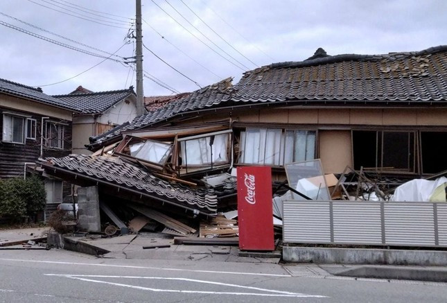 Động đất cực mạnh ở Nhật Bản, cảnh báo sóng thần cao tới 5m ảnh 2