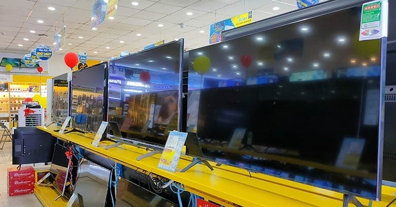 Tivi giảm đến 85%, đồ gia dụng giá rẻ một nửa