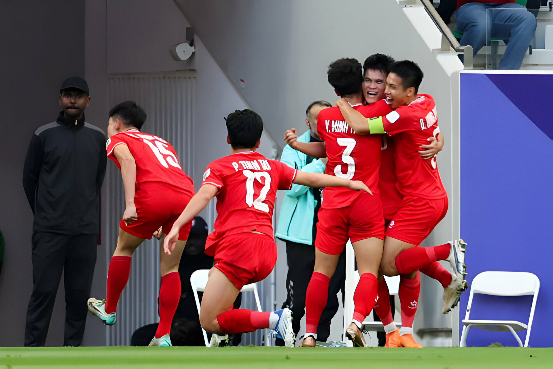 Báo Nhật Bản bình luận về chiến thắng của đội nhà trước tuyển Việt Nam - 2