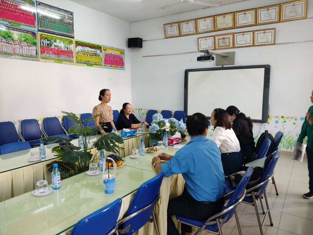 Làm rõ nguyên nhân vụ 22 học sinh tiểu học ở TPHCM bị đau bụng, nôn ói