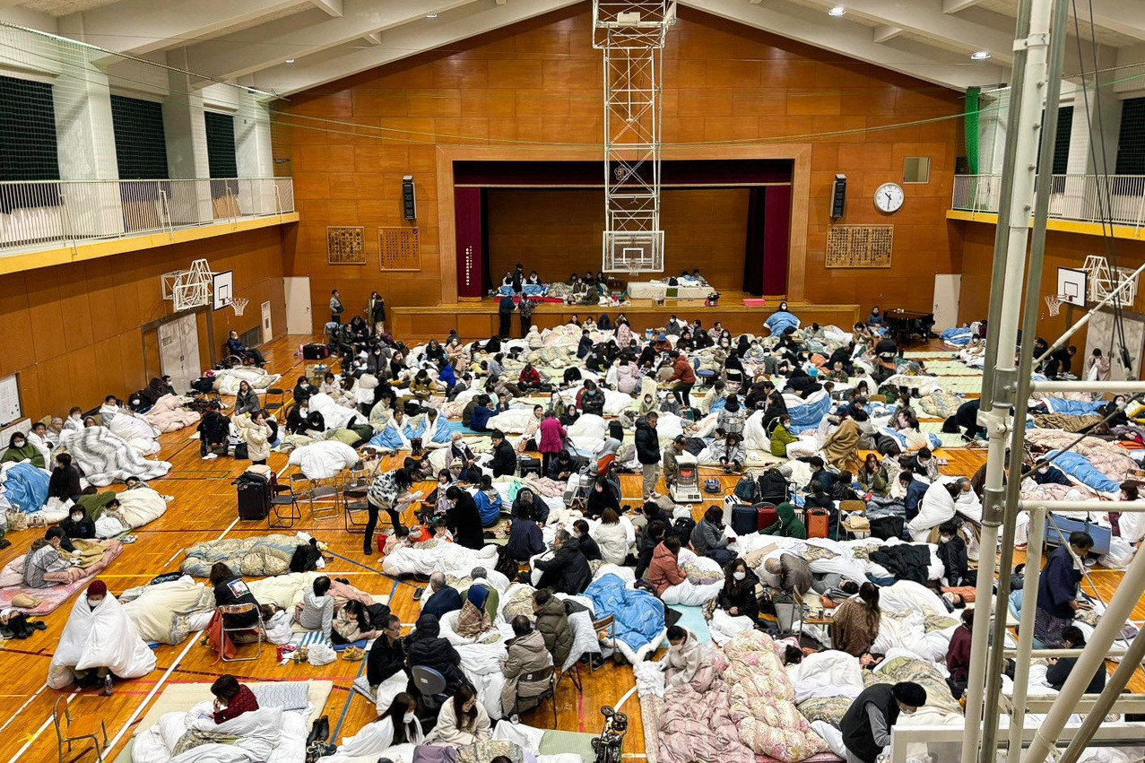 Lao động Việt sau động đất ở Nhật: Gói mì tôm, chai nước đong tình người  - 1