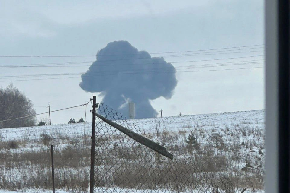 Toàn bộ 74 người trên máy bay Nga chở tù binh Ukraine thiệt mạng - 1