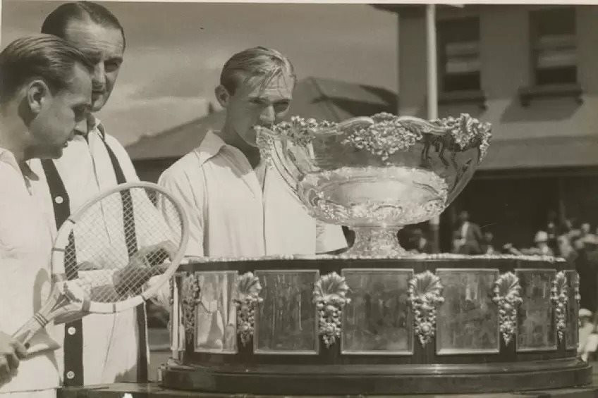 february-9-1900-the-day-when-davis-cup-trophy-was-born_11zon.jpg