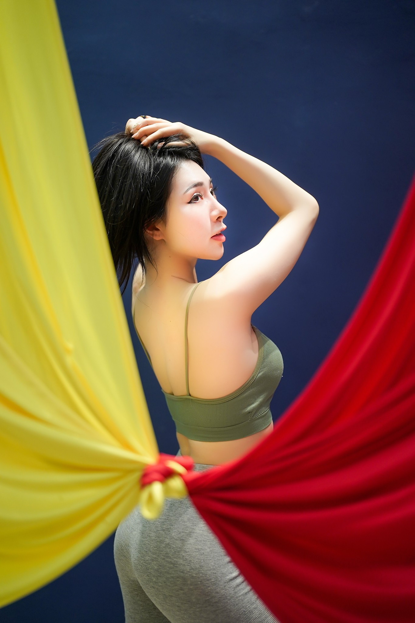 Trải lòng của nữ vũ công Việt khoe thân ảnh 17