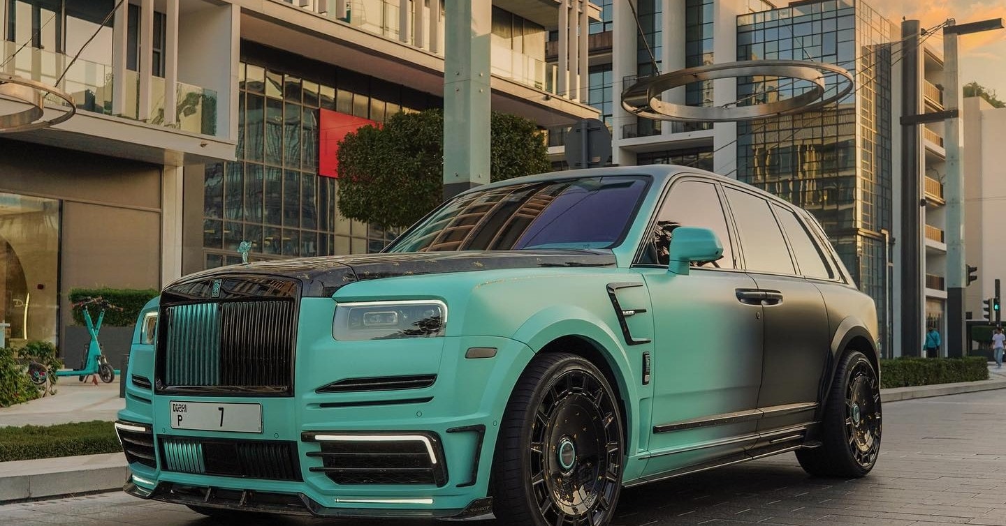 世界で最も高価なナンバープレートがロールスロイス・カリナンに