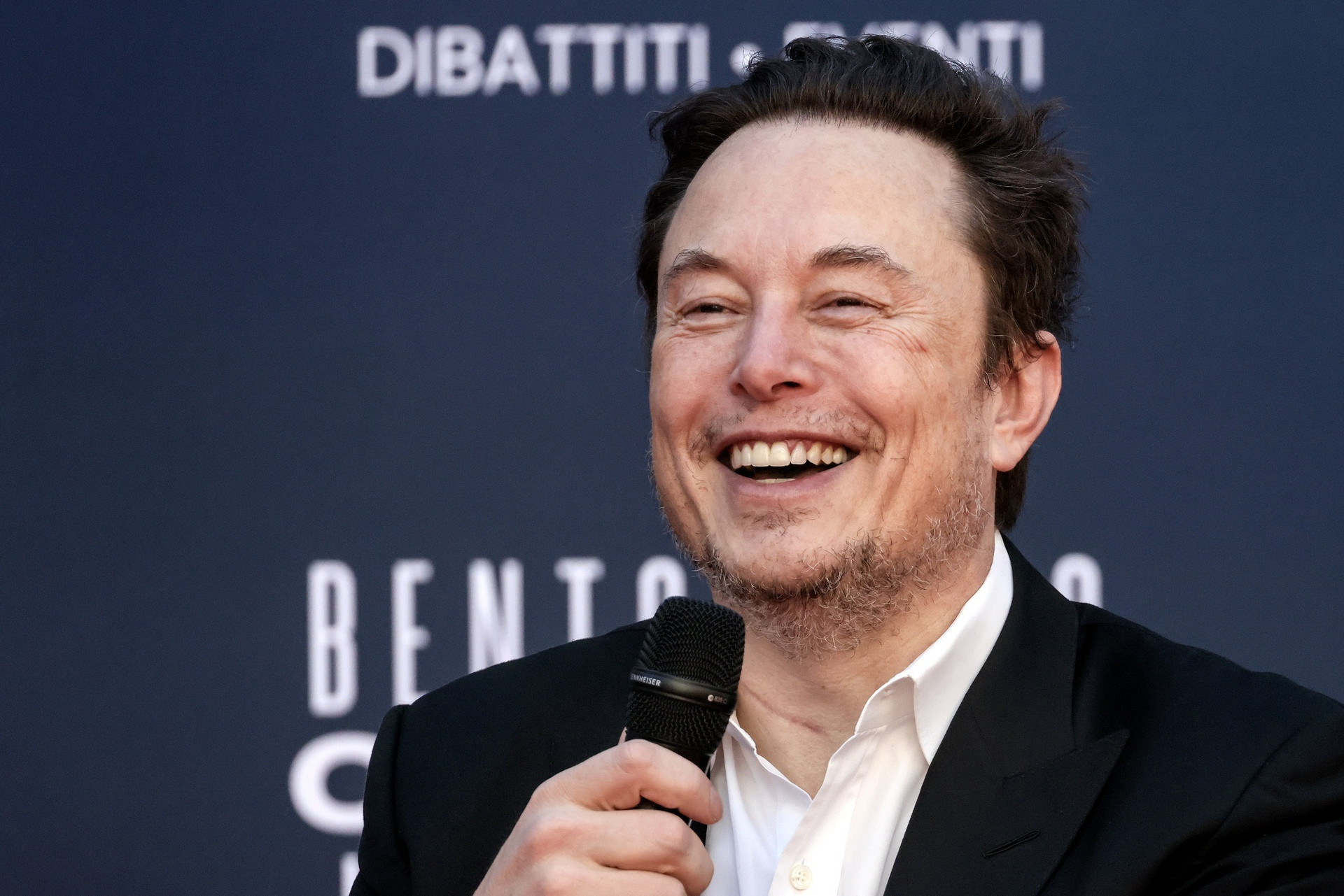 10 tỷ phú giàu nhất thế giới năm nay, Elon Musk mất ngôi vương - 2
